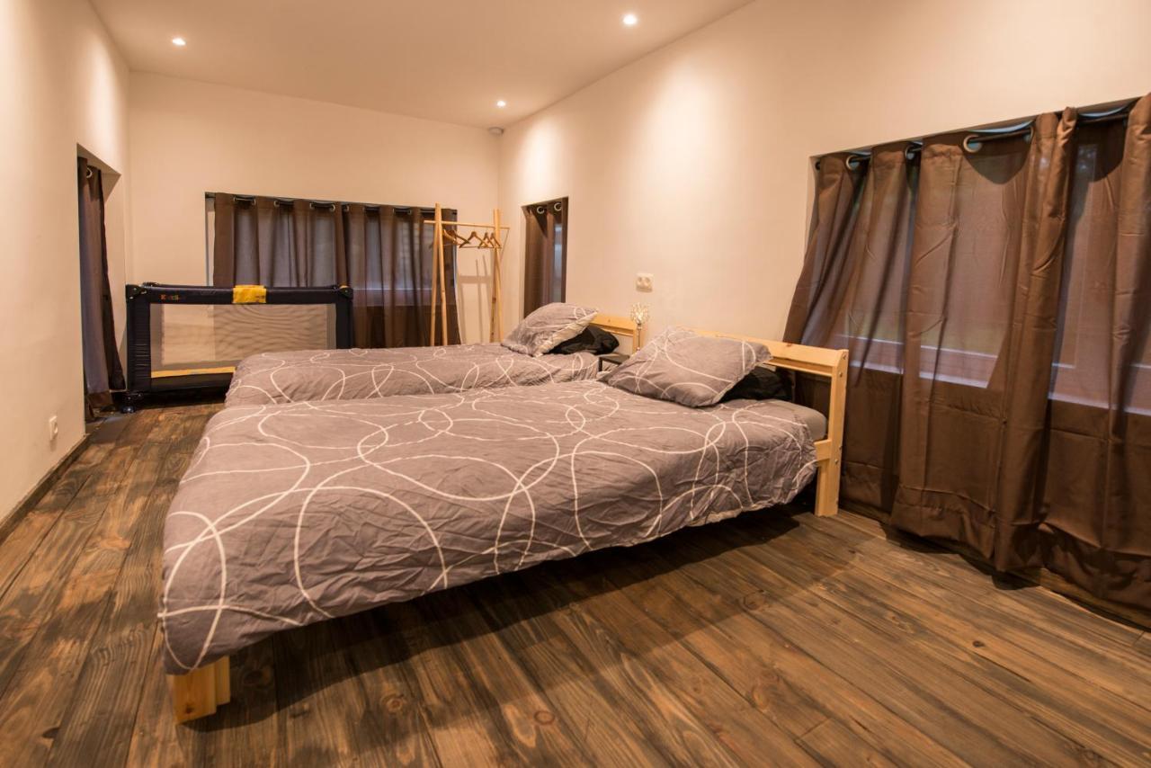 Le Chalet Naturzen Hastiere-par-dela Exteriör bild