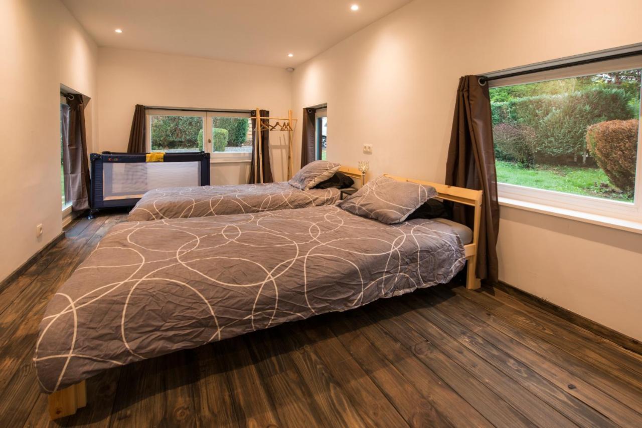 Le Chalet Naturzen Hastiere-par-dela Exteriör bild