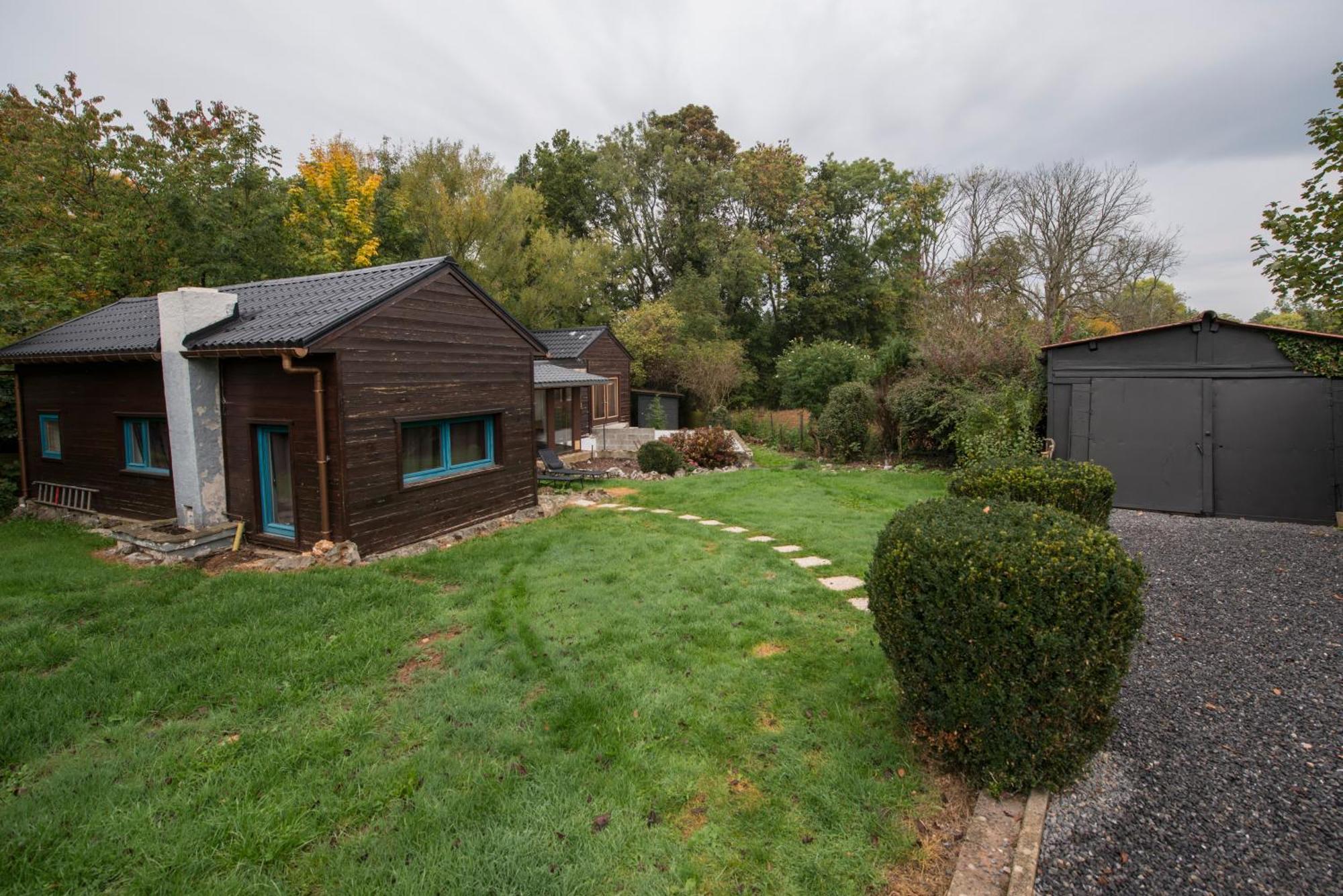 Le Chalet Naturzen Hastiere-par-dela Exteriör bild